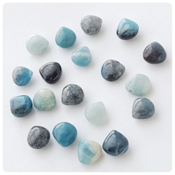 ★特選一品★心身の癒しに優れた石♡【天然マラカイト『孔雀石』さざれ連】❤️ Amazon | [GOLD STONE] マラカイト さざれ石 100g 極小 孔雀石