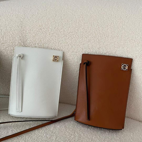 ∞∞ LOEWE ∞∞ Dice Pocket バッグ ☆ LOEWE Dice Pocket レザー ショルダーバッグ 装飾付き | NET-A