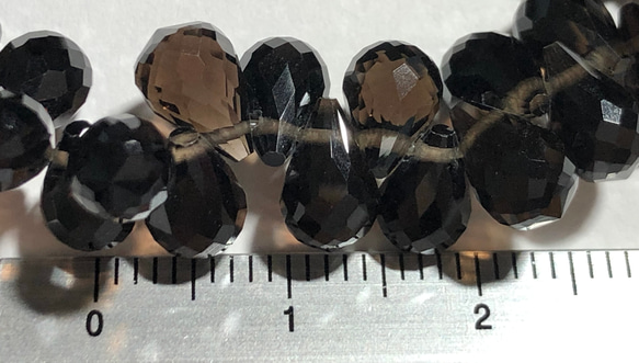 4粒　素材　天然石ビーズ　宝石質スモーキークォーツ　ドロップ　 2枚目の画像