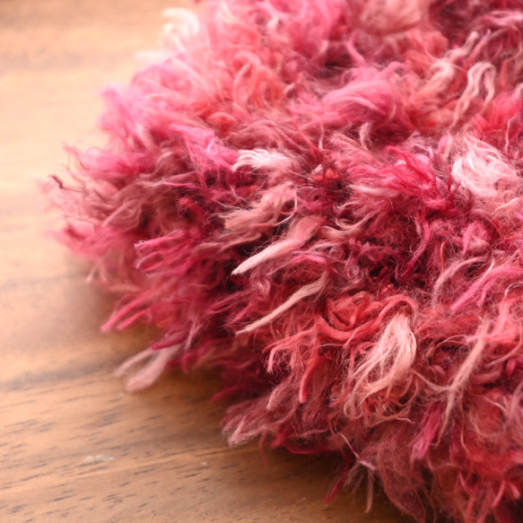 【ラスト1点】LADYチェック＊ふんわりシャギー×ふわとろファー ハンドウォーマー 5枚目の画像