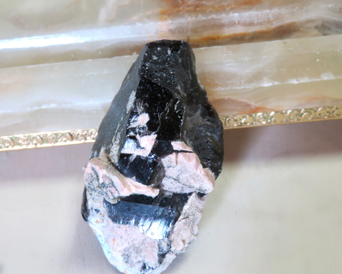 天然色！モリオン(黒水晶)の原石／57g その他置物 ConNectarth