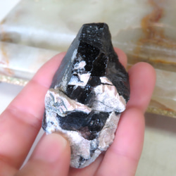 天然色！モリオン(黒水晶)の原石／57g 4枚目の画像