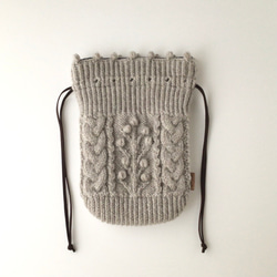 手編みの湯たんぽカバー(内布付き)《小サイズ・木の実模様》 11枚目の画像