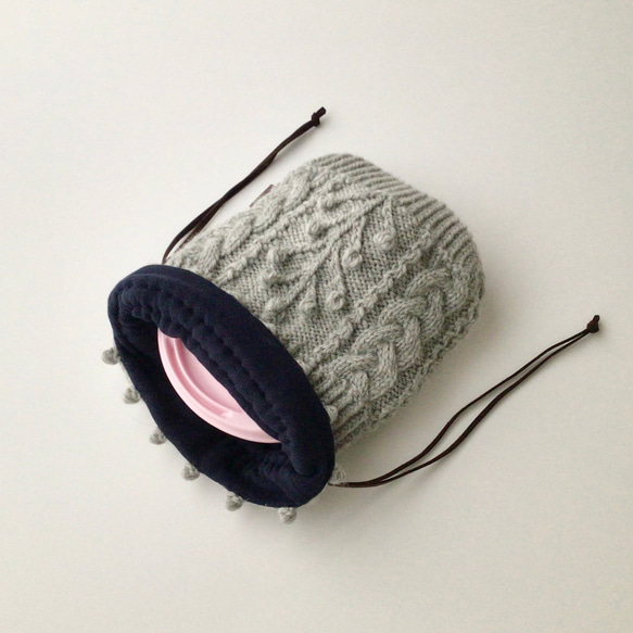 手編みの湯たんぽカバー(内布付き)《小サイズ・木の実模様》 18枚目の画像