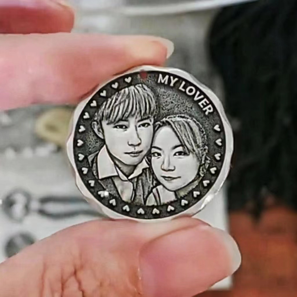 オーダーメイド 名入れネックレスアレルギー対応 名前ネックレス肖像画 ネームネックレス似顔絵 マスターグレードの彫刻