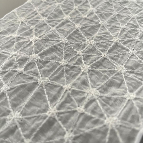 半衿 氷割れの刺繍 コットンレース 半襟 オフ白 亀甲 星 エンブロイダリー 半衿 氷割れの刺繍 コットンレース 半襟 オフ白 亀甲 星 エン