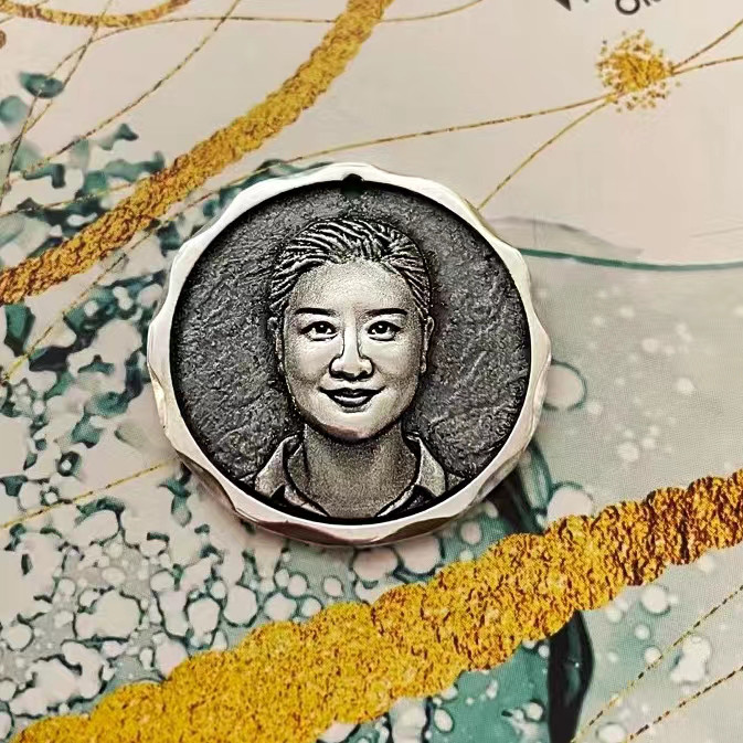 オーダーメイド 名入れネックレスアレルギー対応 名前ネックレス肖像画 ネームネックレス似顔絵 マスターグレードの彫刻