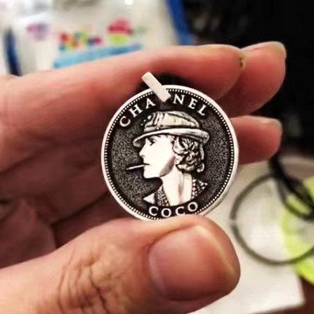 オーダーメイド 名入れネックレスアレルギー対応 名前ネックレス肖像画 ネームネックレス似顔絵 マスターグレードの彫刻