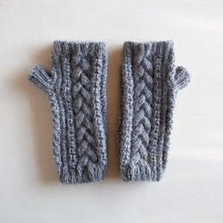 ベビーアルパカとキッドモヘアのアランハンドウォーマー・グレー●受注生産● 3枚目の画像