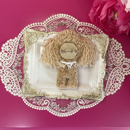 loulou ルールー　プードル　ブローチ　アプリコット ♡羊毛フェルト♡毛糸♡犬♡トイプードル♡トイプーちゃん