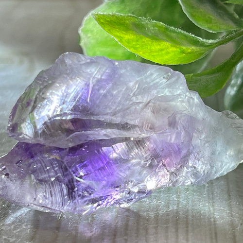 ファントム✨ 紫水晶 アメジスト 結晶 原石 ラフストーン 天然石 東洋