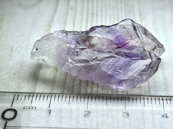 ファントム✨　紫水晶　アメジスト　結晶　原石　ラフストーン 8枚目の画像