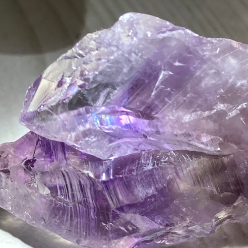 ファントム✨ 紫水晶 アメジスト 結晶 原石 ラフストーン 天然石