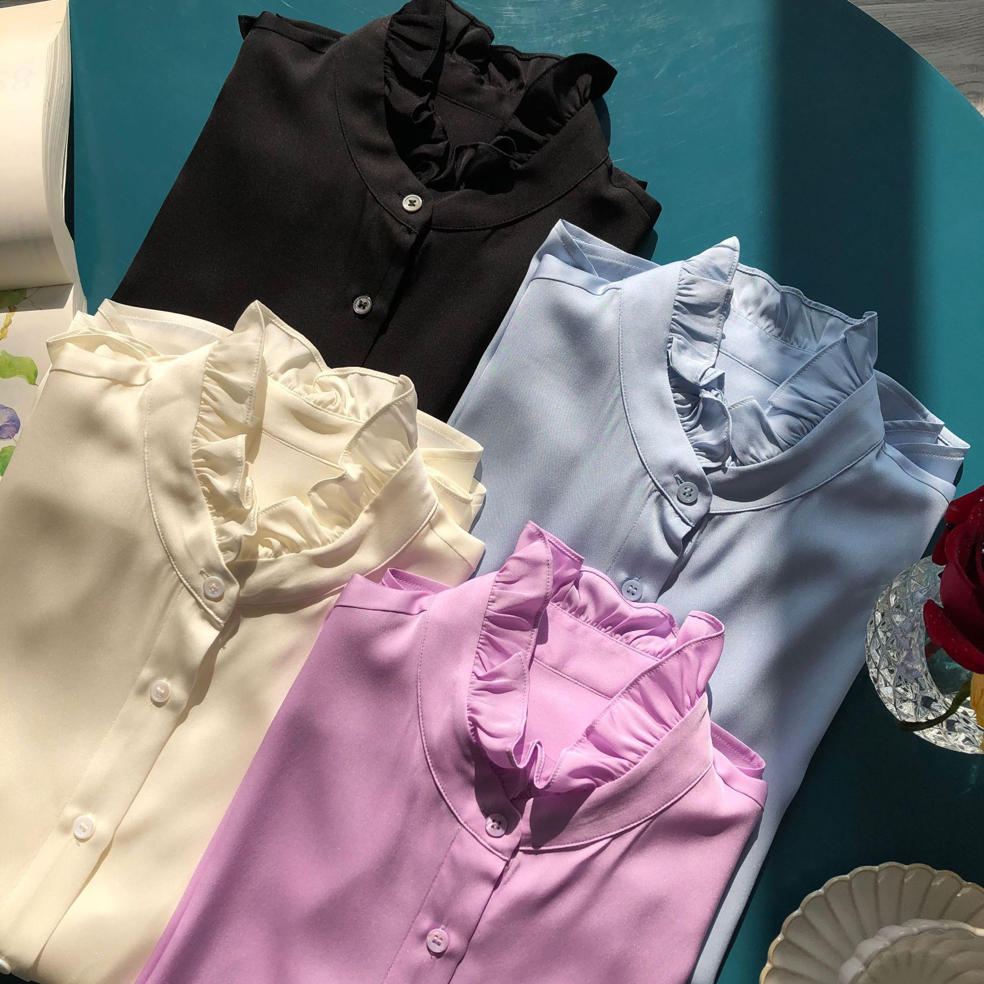 4色上品なフリル無地長袖シルクブラウス