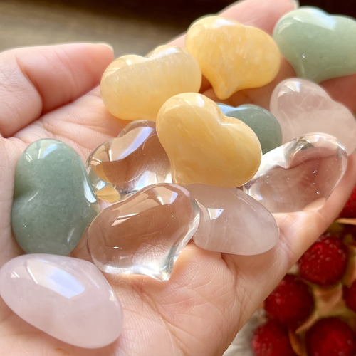 ハートクリスタル♡ぷっくり艶ハートのクローバー♡《お守り石