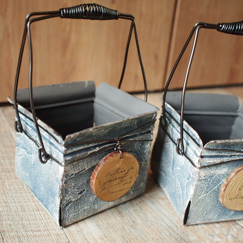 デカCUBE缶/ブリキワイヤーカゴ/リメイク鉢/プランター/リメ缶