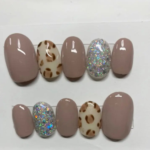 ネイルチップ 秋ネイル ヒョウ柄 レオパード ラチップシール付き  