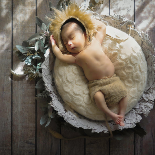Newborn Photoレンタルニューボーンフォトかご グレーナチュラル ニューボーンフォトレンタル】グレーのカゴ×ホワイト ベビー服