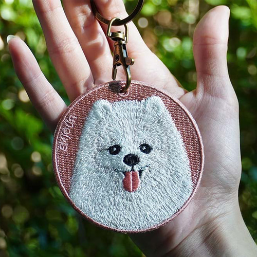 キーホルダー 犬 刺繍 ワッペン イヌ アニマル チャーム