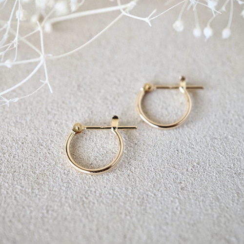 K18】つけっぱなしOK 小さめフープピアス 10mm 18金 金属
