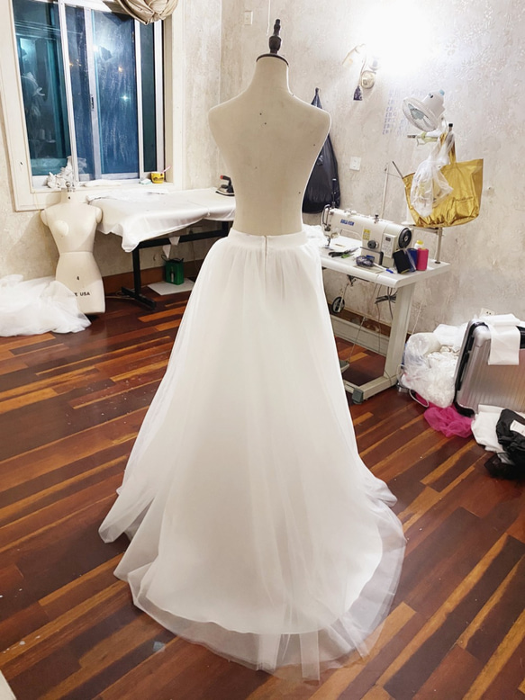 高品質！婚紗白色柔軟薄紗薄紗裙令人垂涎的禮服純粹的美麗 第5張的照片