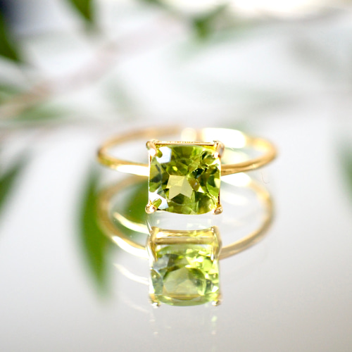 重ねづけできる ⭐︎18KGP 天然石ペリドットのシンプルリング 指輪