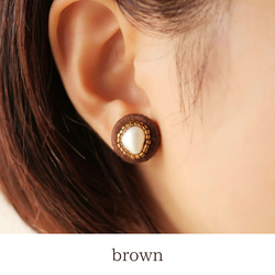 刺繍ピアス pearl (brown) サージカルステンレス 3枚目の画像