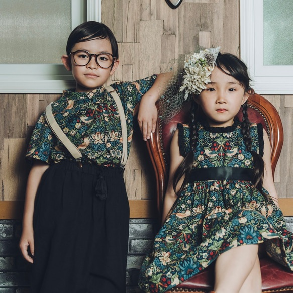 受注生産(ウィリアムモリス使用)肩フリルエプロンワンース(ピンパーネル) 受注生産(ウィリアムモリス使用)肩フリルエプロンワンース