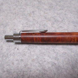 本花梨瘤　ブドウ杢　キヌカオイル仕上げ　木軸ボールペン(シャープペンシル)　 9枚目の画像