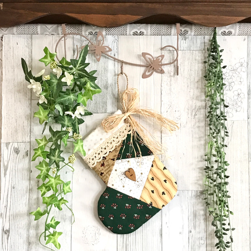 クリスマスブーツ(緑)F⭐パッチワーク その他インテリア雑貨 tsug-mug