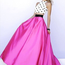 可愛い カラードレス　可愛いドット柄トップス　高級サテンボリュームスカート　お色直し　オーダーメイド可能 3枚目の画像