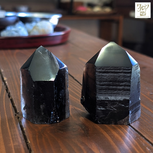 Sold】レムリアン スモーキークォーツ ポイントA【ブラジル産】 天然石