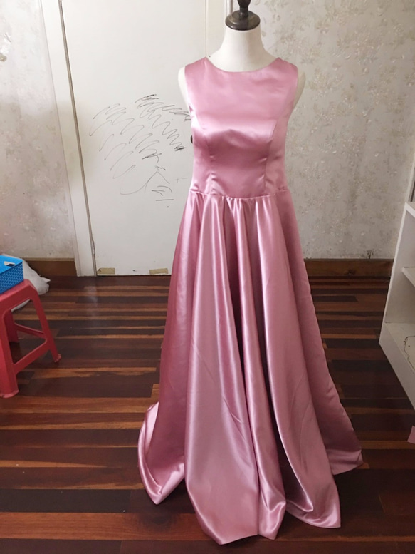 豪華！イブニングドレス 光沢サテン スレンダーライン パーティドレス  