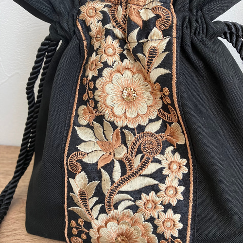 インド刺繍リボン　巾着ショルダーバッグ　オーダー品 インド刺繍リボン＊巾着バッグ ショルダーバッグ 肩掛け