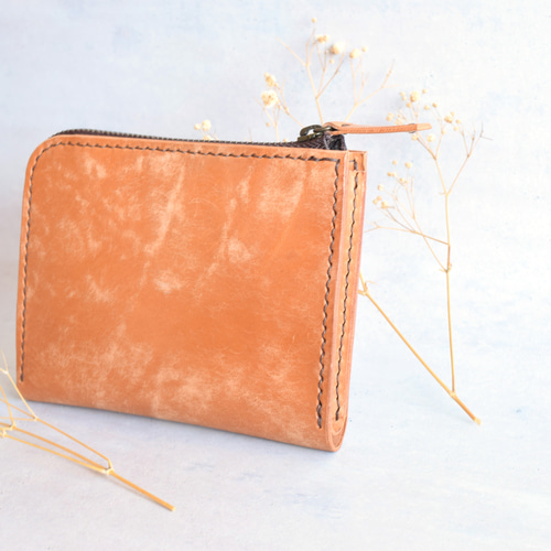 ハンドメイド L字ファスナー 長財布 DD缶バッジ付き☆。.:＊・゜ ハンドメイド L字ファスナー 長財布 DD缶バッジ付き。.:＊・゜