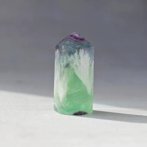 エンジェルフェザーフローライト ミニサイズ 六角柱 ポイント 天然石