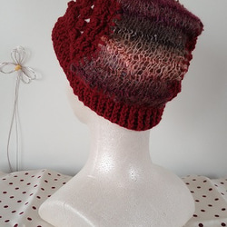 スーパーイマジネーションという糸に、花モチーフを編みつけた、帽子～～！！Ｄ 2枚目の画像