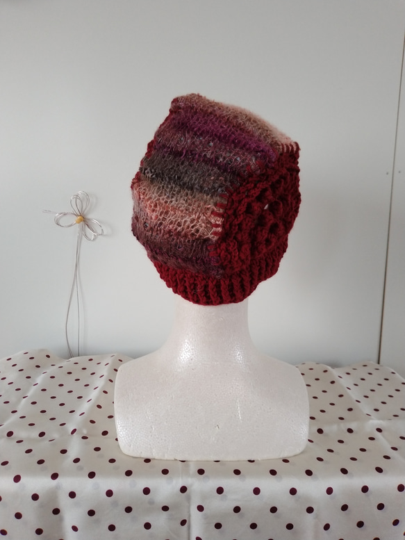 スーパーイマジネーションという糸に、花モチーフを編みつけた、帽子～～！！Ｄ 3枚目の画像
