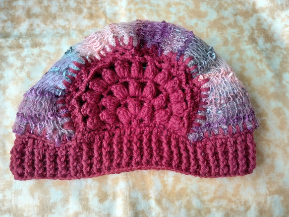 スーパーイマジネーションという糸に、花モチーフを編みつけた、帽子～～！！Ｄ 9枚目の画像