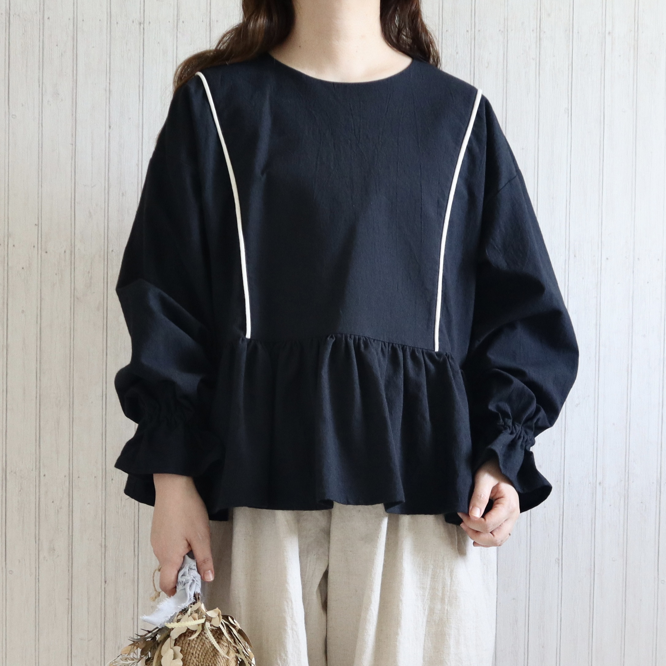 【受注製作】みのりのブラウス(ブラック)｜低身長さんのためのナチュラル服ELLIE(エリー)