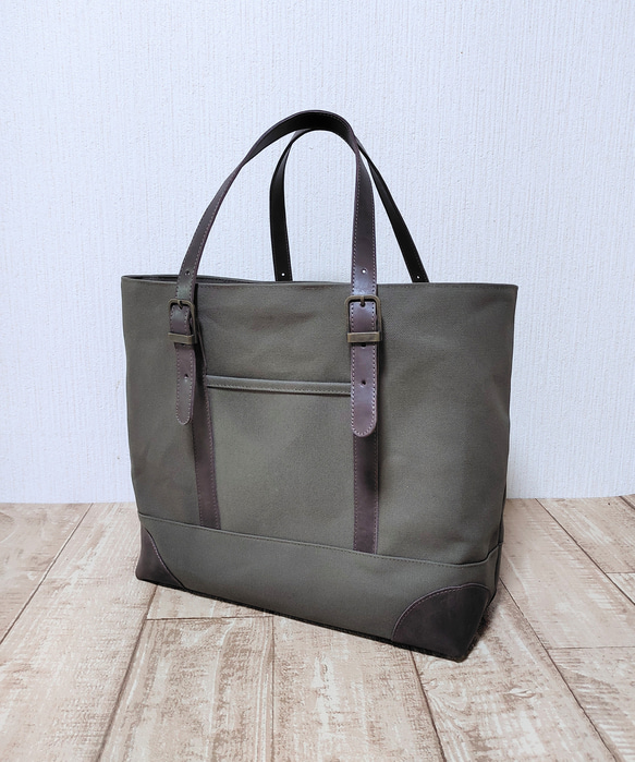 帆布×本革仕切りトートバッグ(オールドカーキ) トートバッグ