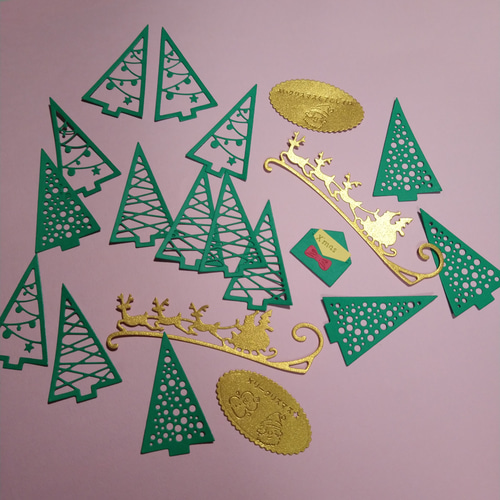 アルバムクラフト　ダイカット　クリスマス② ダイカット クリスマスツリー 15枚 サンタクロースなど アルバム