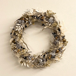 grayish winter wreath 3枚目の画像