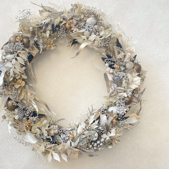 grayish winter wreath 1枚目の画像