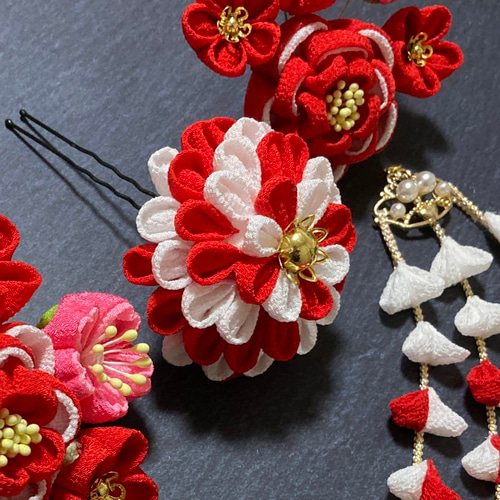 【NO.121】つまみ細工　髪飾り　卒業式　結婚式　七五三　成人式 NO.121】つまみ細工髪飾り卒業式結婚式七五三成人式