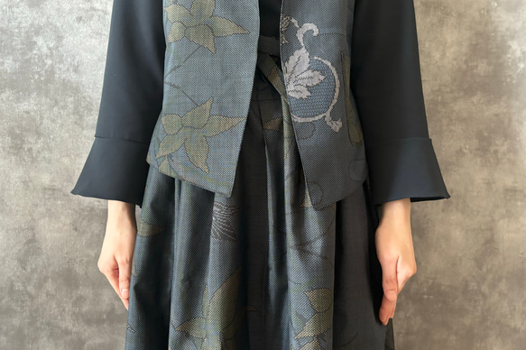 着物リメイクセットアップ〜秋でも心地良い上質大島紬素材〜kimono remake setup 2枚目の画像