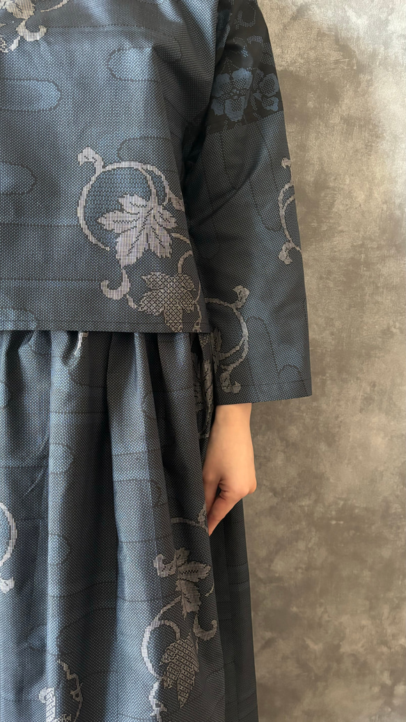 着物リメイクセットアップ〜秋でも心地良い上質大島紬素材〜kimono remake setup 4枚目の画像