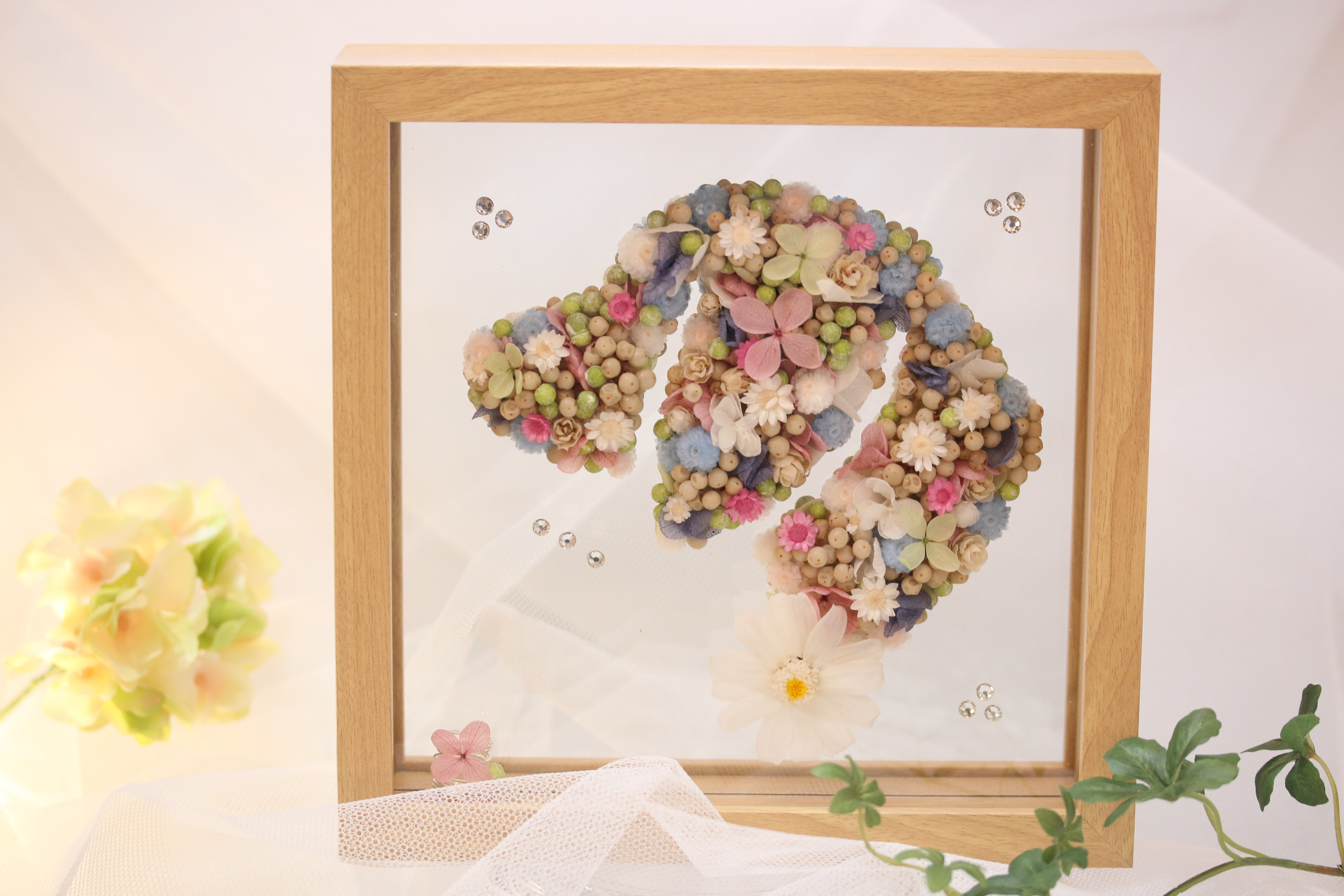 ガラスのフレーム Ｍサイズ＊イヌ(プリザーブドフラワー)