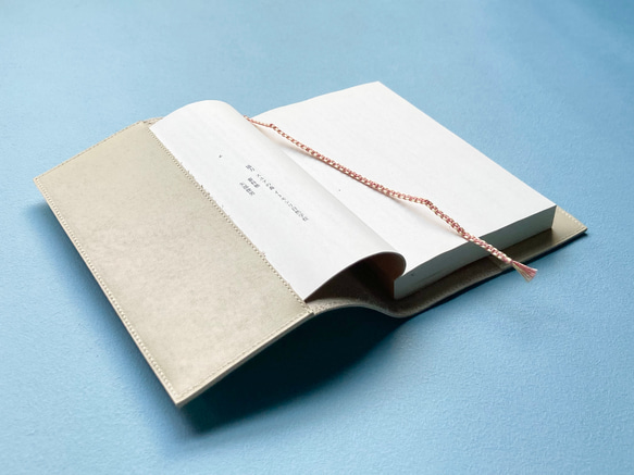 靴職人が作るブックカバー010 6枚目の画像