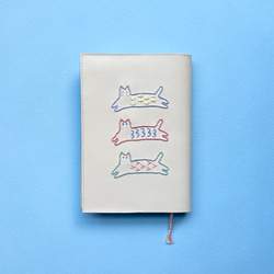 靴職人が作るブックカバー010 1枚目の画像